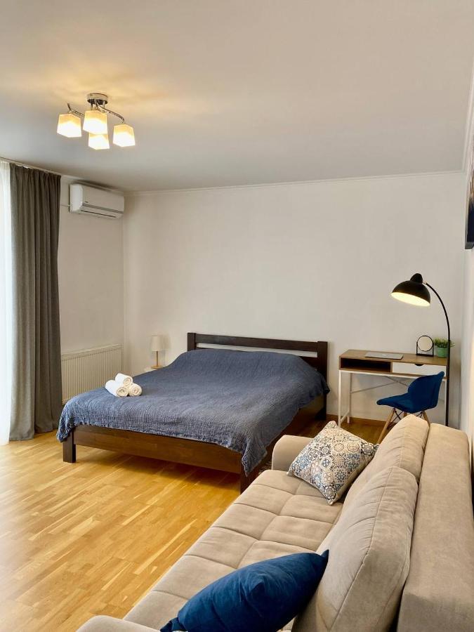 Cozy Apartment Next To The Park Ternopil Luaran gambar