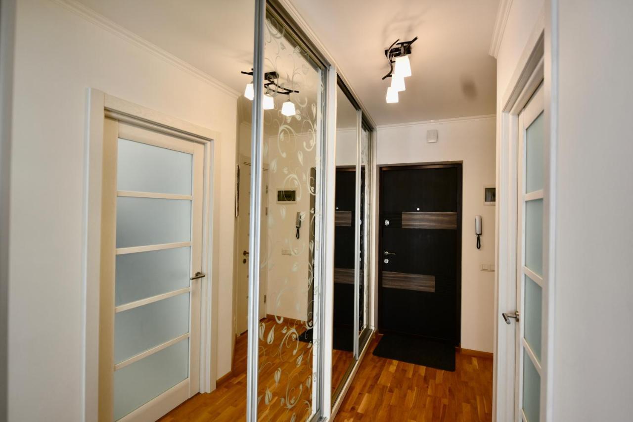 Cozy Apartment Next To The Park Ternopil Luaran gambar